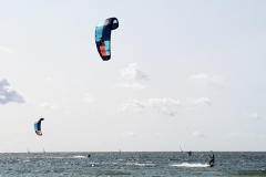 20180905_KiteFlyHigh_Kiten_Drachen_Kite-Fly-High_Schule_Kurs_Workshop_München_Event_Kitesurfen_Snowkiten_Kite-Club_Fehmarn_Kitesurf_B-9